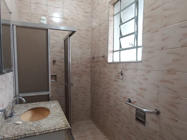 Casa com 209m² 3 quartos e 1 banheiro, à venda, no bairro Jardim Maria Augusta em Taubaté