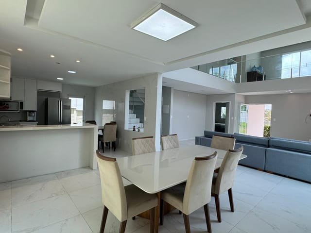 Foto do Casa - Casa para Locação com 290m²,  4 dormitórios, 2 suítes sendo 1 master com closet, piscina, 2 vagas,Curado, Jaboatão dos Guararapes, PE. | Tânia Macêdo Imóveis