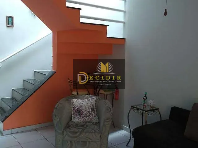 Casa 2 quartos e 3 banheiros, à venda, no bairro Jardim Nove de Julho em São Paulo