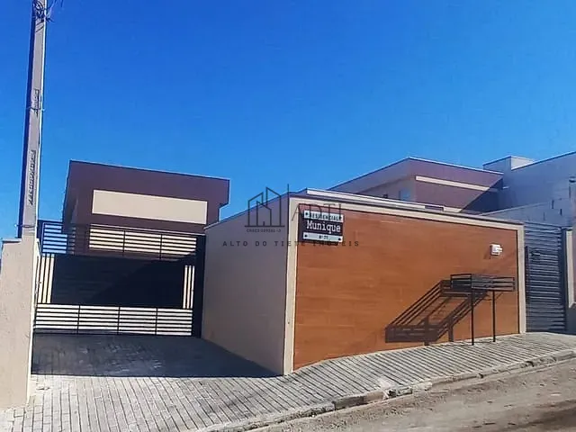 Casa 2 quartos e 2 banheiros, à venda, no bairro Vila São Paulo em Mogi das Cruzes
