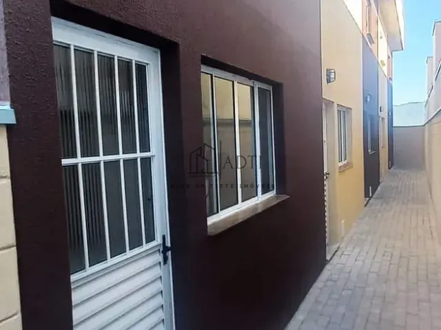 Casa 2 quartos e 2 banheiros, à venda, no bairro Vila São Paulo em Mogi das Cruzes