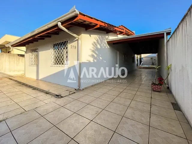 Casa com 266m² 4 quartos e 2 banheiros, à venda, no bairro Cordeiros em Itajaí