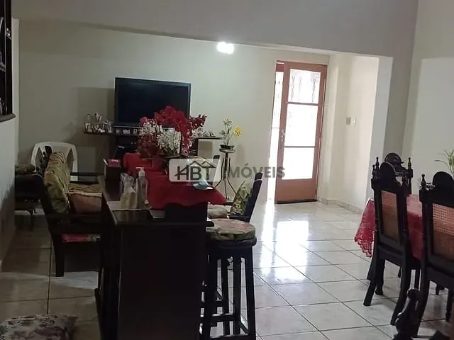Casa com 241m² 3 quartos e 2 banheiros, à venda, no bairro Alto Higienópolis em Bauru