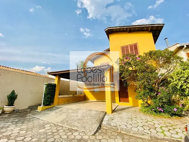 Casa com 225m² 3 quartos e 2 banheiros, à venda, no bairro Jardim das Flores em Atibaia
