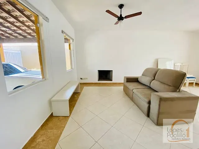 Casa com 225m² 3 quartos e 2 banheiros, à venda, no bairro Jardim das Flores em Atibaia