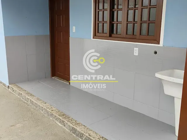 Casa 2 quartos e 2 banheiros, à venda, no bairro Vila Gabriela (Manilha) em Itaboraí