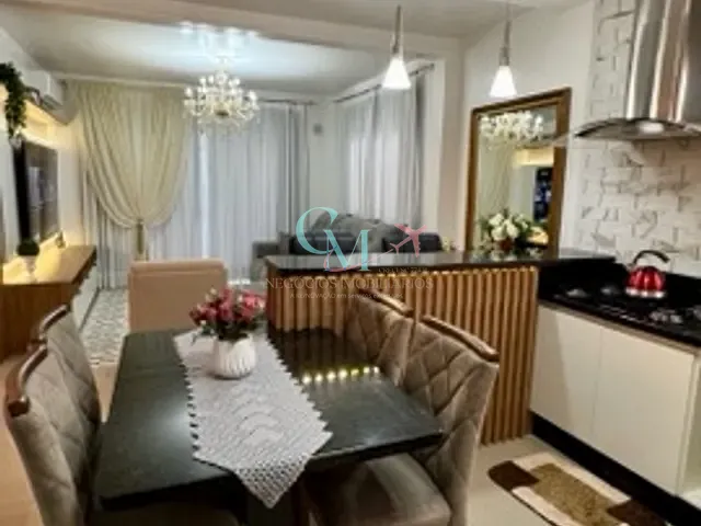 Casa com 900m² 3 quartos e 3 banheiros, à venda, no bairro Tacca em Xanxerê