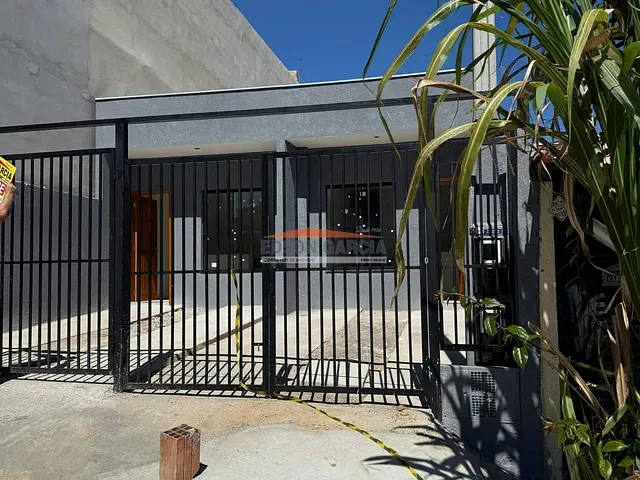 Casa 2 quartos e 1 banheiro, à venda, no bairro Jardim Santa Marta em Sorocaba