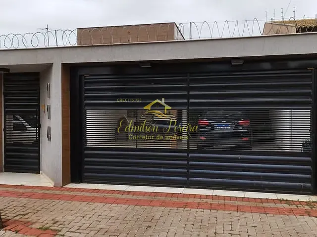 Casa com 275m² 3 quartos e 2 banheiros, à venda, no bairro Pacaembu em Londrina