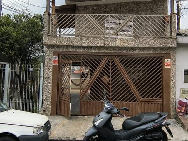 Casa 3 quartos e 3 banheiros, à venda, no bairro Jardim Santa Terezinha (Zona Leste) em São Paulo