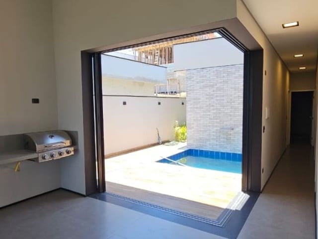 Casa com 330m² 3 quartos e 4 banheiros, à venda, no bairro Loteamento Terras Alpha São José dos Campos em São José dos Campos