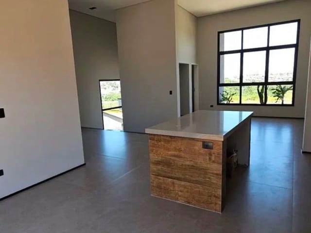 Casa com 330m² 3 quartos e 4 banheiros, à venda, no bairro Loteamento Terras Alpha São José dos Campos em São José dos Campos