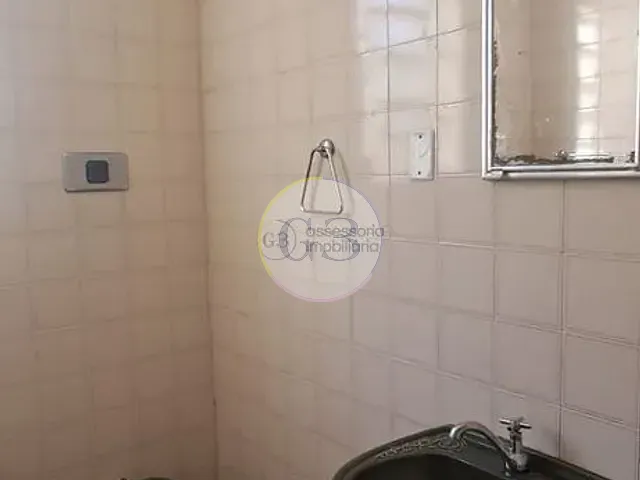 Casa 4 quartos e 3 banheiros, para alugar, no bairro Três Vendas em Pelotas