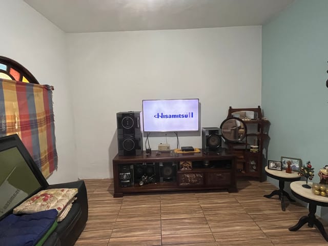 Casa 1 quarto e 1 banheiro, à venda, no bairro Rio do Ouro em Niterói