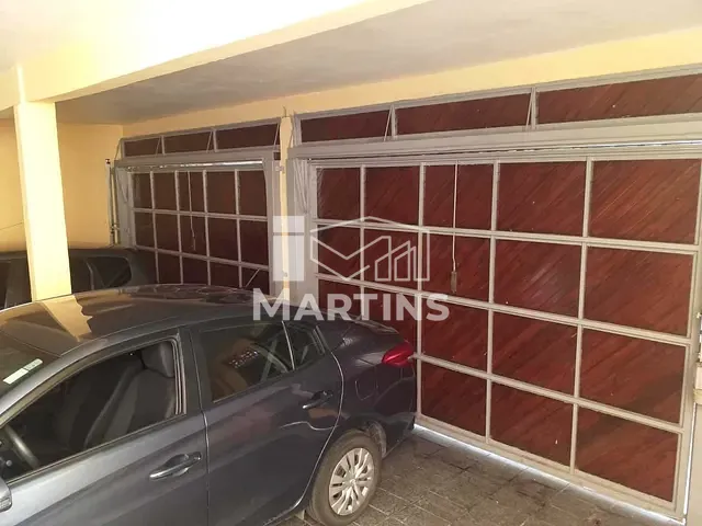 Casa 3 quartos e 1 banheiro, à venda, no bairro Jardim Paris em São Paulo