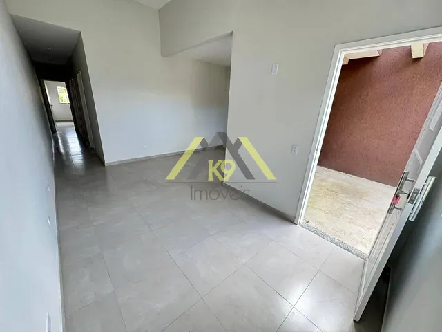 Casa com 66m² 3 quartos e 2 banheiros, à venda, no bairro São Gabriel em Colombo