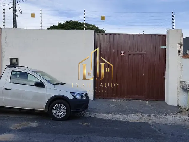 Galpão / Barracão com 400m², à venda, no bairro Jardim Leblon em Cuiabá
