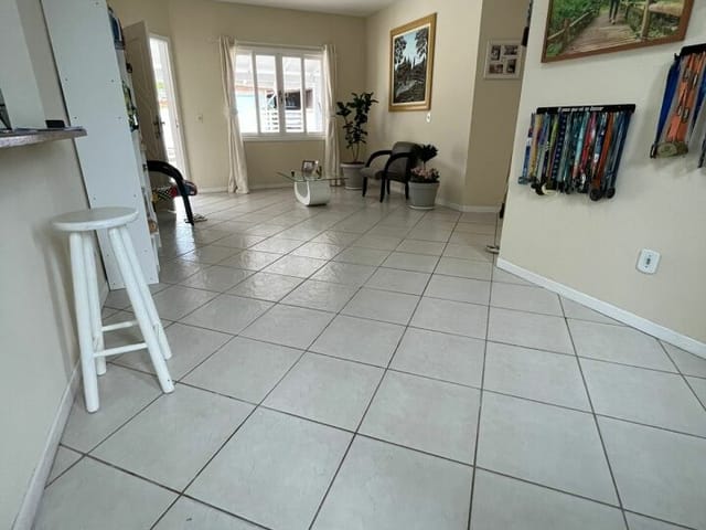 Casa com 360m² 2 quartos e 2 banheiros, à venda, no bairro São João do Rio Vermelho em Florianópolis