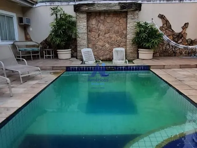 Casa com 290m² 4 quartos e 6 banheiros, à venda, no bairro Vargem Pequena em Rio de Janeiro
