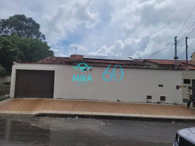 Casa com 240m² 3 quartos e 3 banheiros, à venda, no bairro Jardim Atlântico em Goiânia