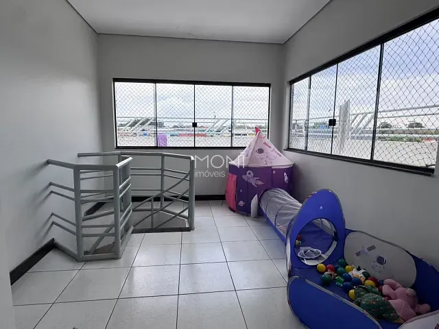 Casa 3 quartos e 4 banheiros, à venda, no bairro Recanto das Emas em Brasília