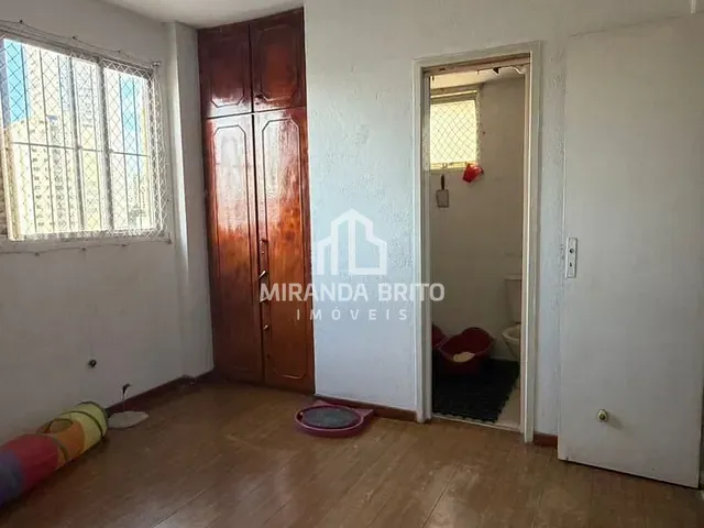 Casa 3 quartos e 3 banheiros, à venda, no bairro Setor Central em Goiânia