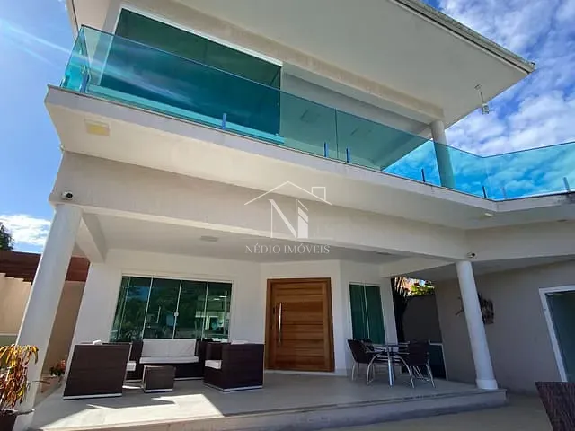 Casa com 494m² 5 quartos e 2 banheiros, à venda, no bairro Itapeba em Maricá