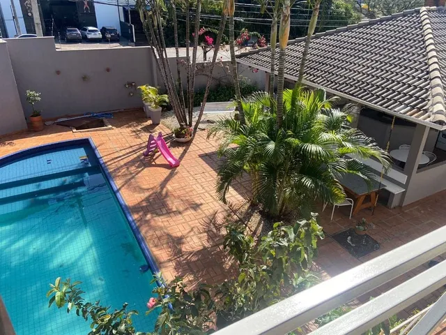 Casa com 530m² 4 quartos e 5 banheiros, à venda, no bairro Alcântara em Londrina