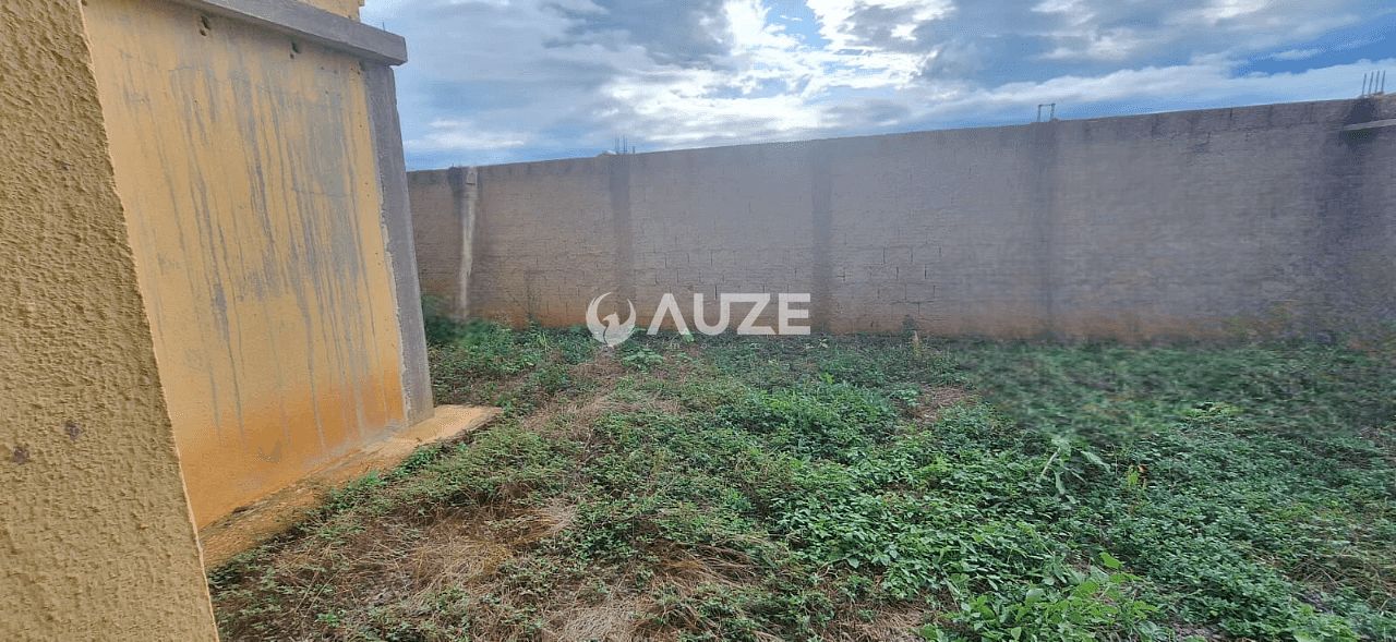 Casa, 3 quartos, 10 m² - Foto 1