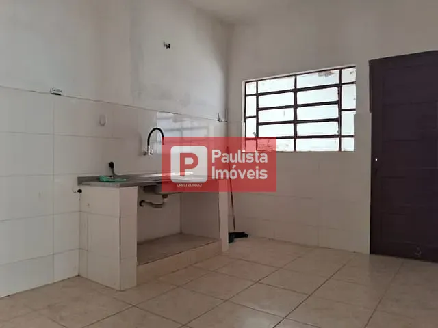 Casa com 173m² 2 quartos e 2 banheiros, para alugar, no bairro Campo Belo em São Paulo