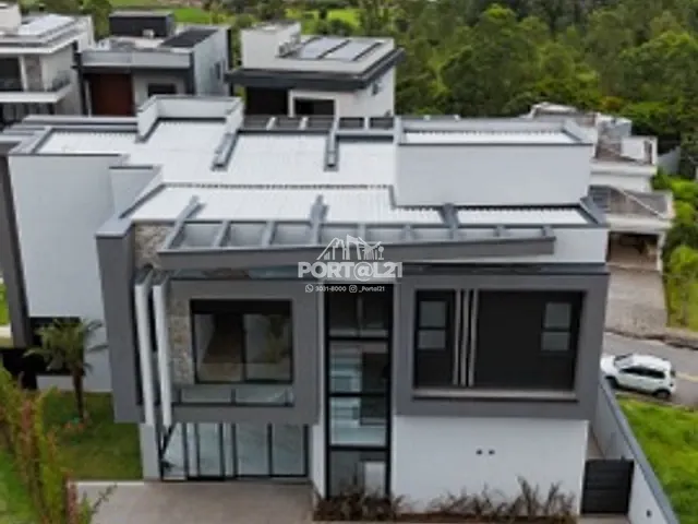 Casa com 605m² 5 quartos e 6 banheiros, à venda, no bairro Cidade Parquelandia em Mogi das Cruzes
