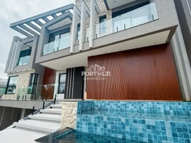 Casa com 605m² 5 quartos e 6 banheiros, à venda, no bairro Cidade Parquelandia em Mogi das Cruzes