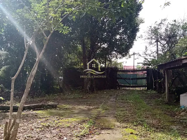 Casa com 900m² 2 quartos e 3 banheiros, à venda, no bairro Boracéia em Bertioga