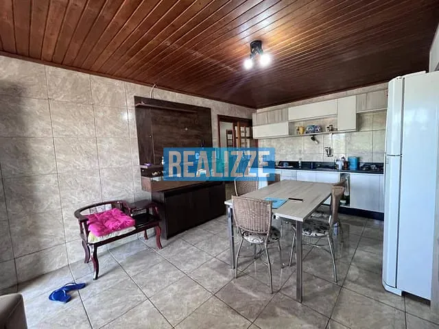 Casa com 250m² 3 quartos e 1 banheiro, à venda, no bairro Alberto Borela em Marau
