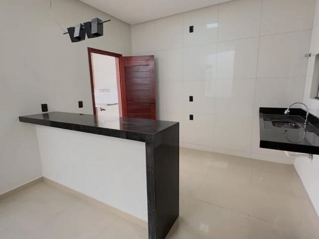 Casa com 165m² 3 quartos e 2 banheiros, à venda, no bairro Canafístula em Arapiraca