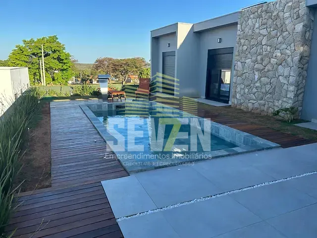 Casa com 445m² 3 quartos e 4 banheiros, à venda, no bairro Santa Crsitina XIII em Paranapanema