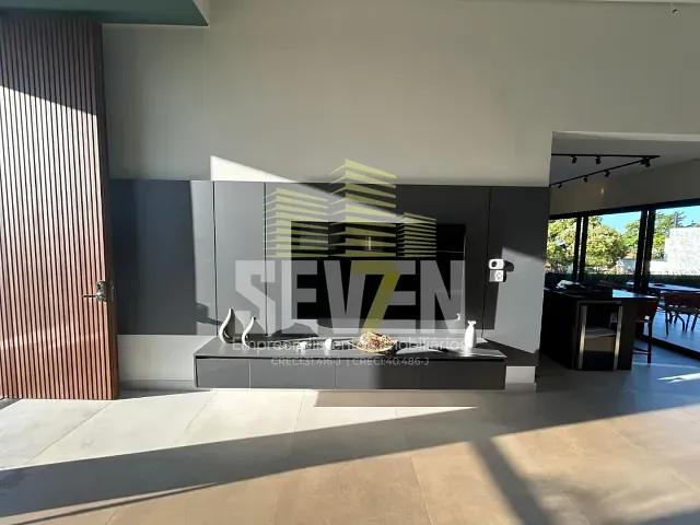 Casa com 445m² 3 quartos e 4 banheiros, à venda, no bairro Santa Crsitina XIII em Paranapanema