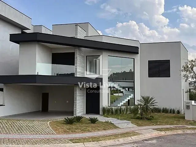 Casa com 350m² 4 quartos e 6 banheiros, à venda, no bairro Tamboré em Santana de Parnaíba