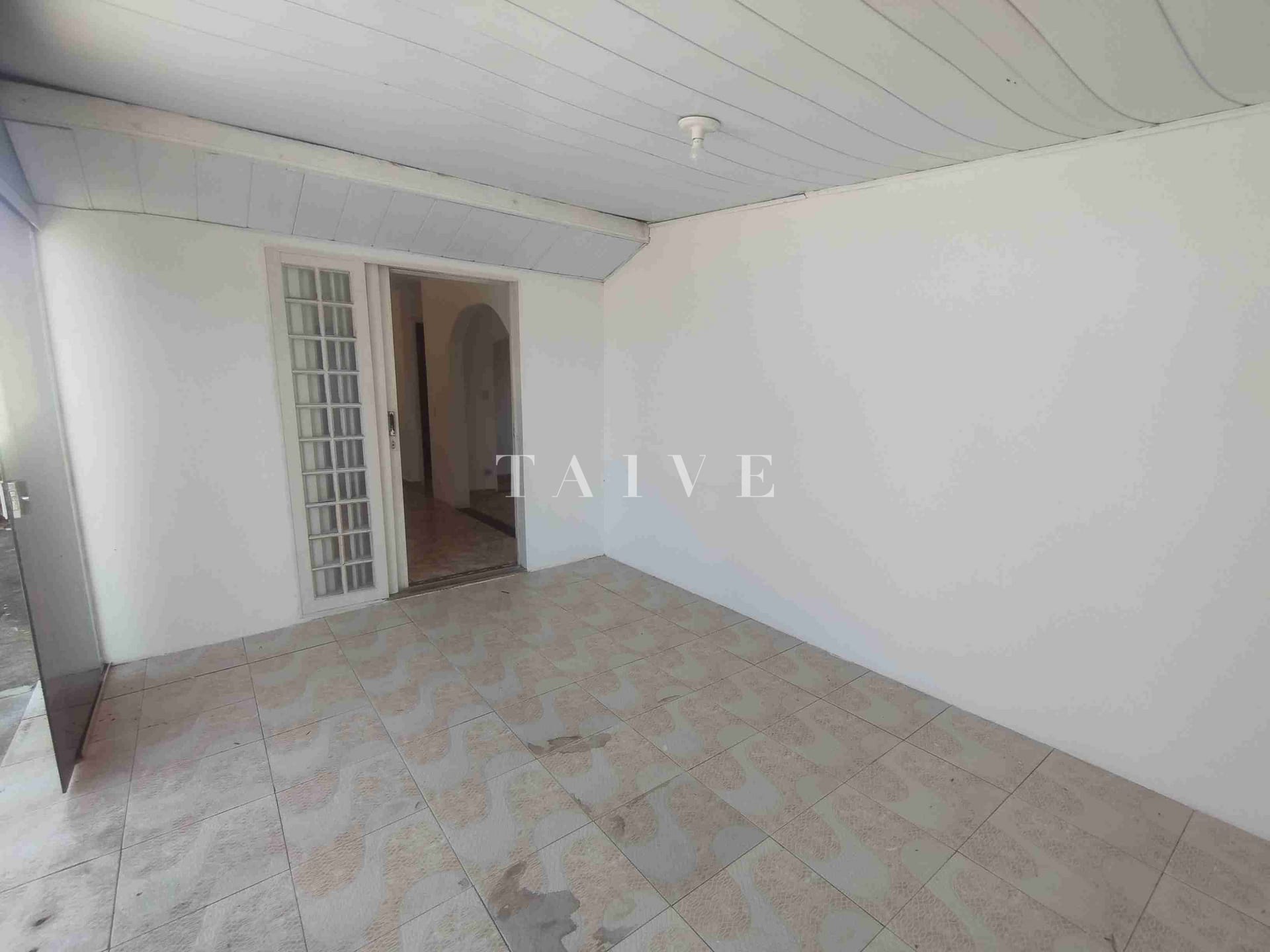 Casa, 1 quarto, 200 m² - Foto 1