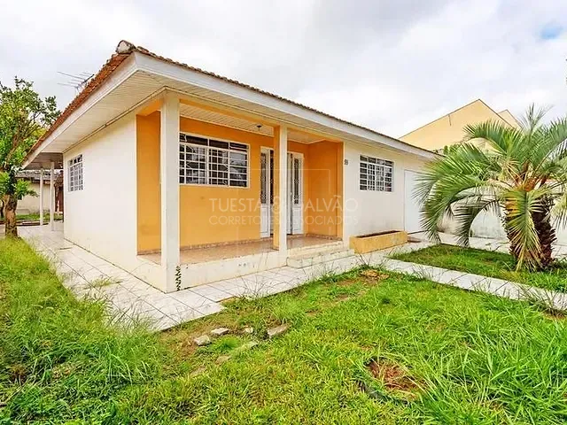 Casa com 175m² 3 quartos e 1 banheiro, à venda, no bairro Pinheirinho em Curitiba