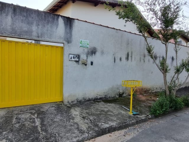 Casa com 200m² 2 quartos e 2 banheiros, à venda, no bairro Jardim Recanto dos Pássaros em São João da Boa Vista