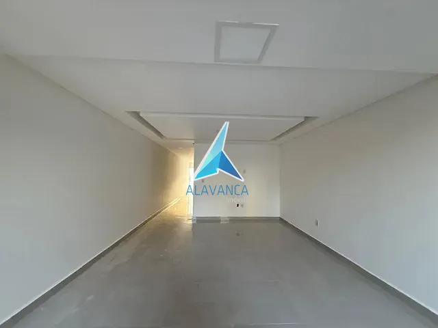 Casa com 219m² 3 quartos e 2 banheiros, à venda, no bairro Alto Esplanada em Governador Valadares