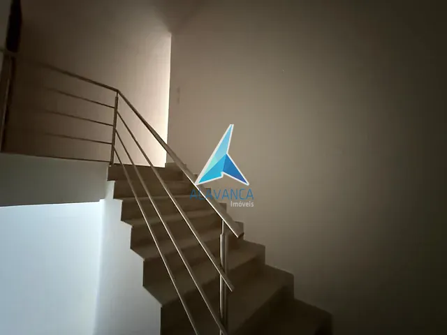 Casa com 219m² 3 quartos e 2 banheiros, à venda, no bairro Alto Esplanada em Governador Valadares
