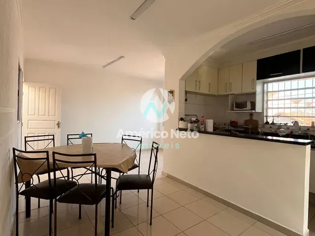Casa 4 quartos e 2 banheiros, à venda, no bairro Osvaldo Cruz em São Caetano do Sul