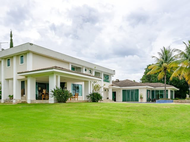 Casa 4 quartos e 6 banheiros, à venda, no bairro Setor de Habitações Individuais Norte em Brasília