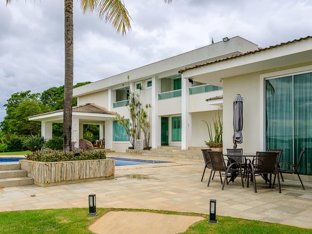 Casa 4 quartos e 6 banheiros, à venda, no bairro Setor de Habitações Individuais Norte em Brasília