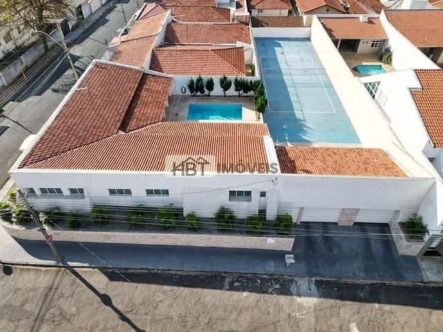 Casa com 1000m² 3 quartos e 5 banheiros, à venda, no bairro Jardim Higienópolis em Bauru