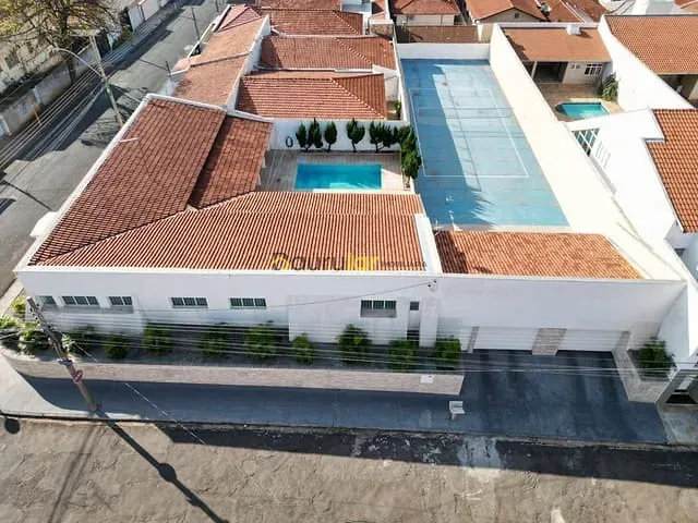 Casa com 1000m² 3 quartos e 5 banheiros, à venda, no bairro Jardim Higienópolis em Bauru
