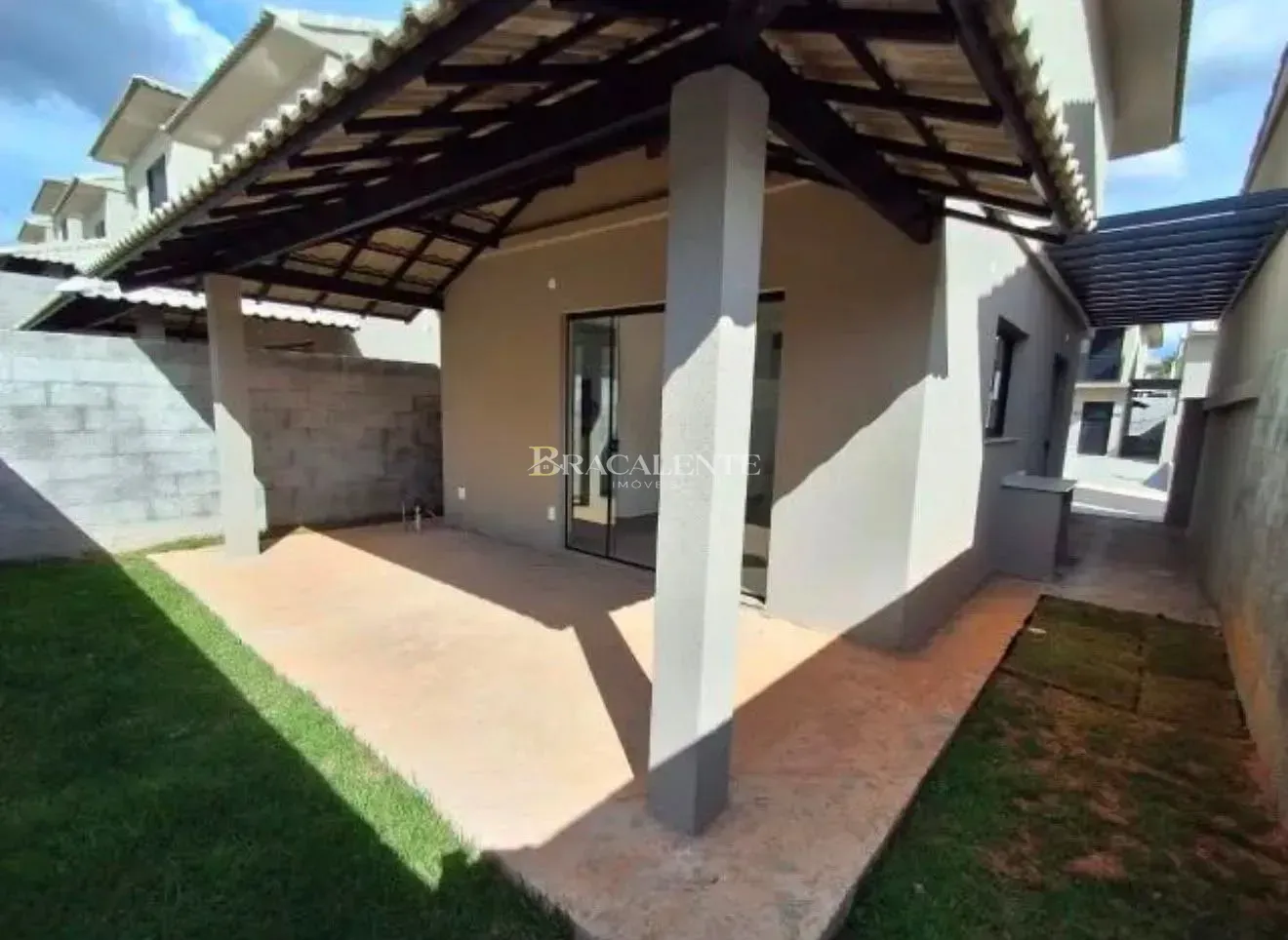 Casa, 3 quartos, 121 m² - Foto 2