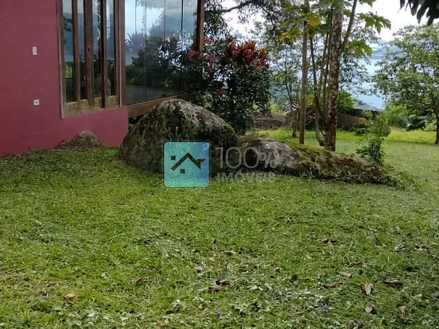 Casa com 30000m² 2 quartos e 2 banheiros, à venda, no bairro Várzea do Corumbe em Paraty